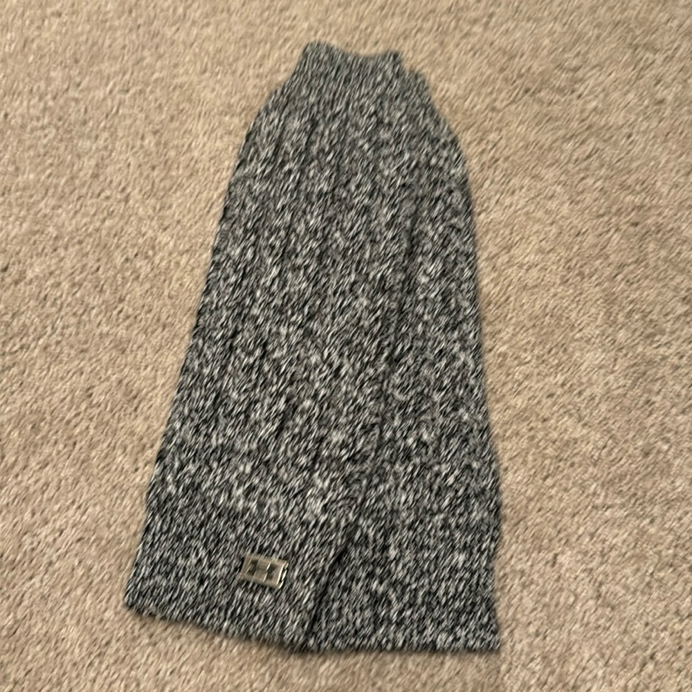 Under Armour or Leg Warmers